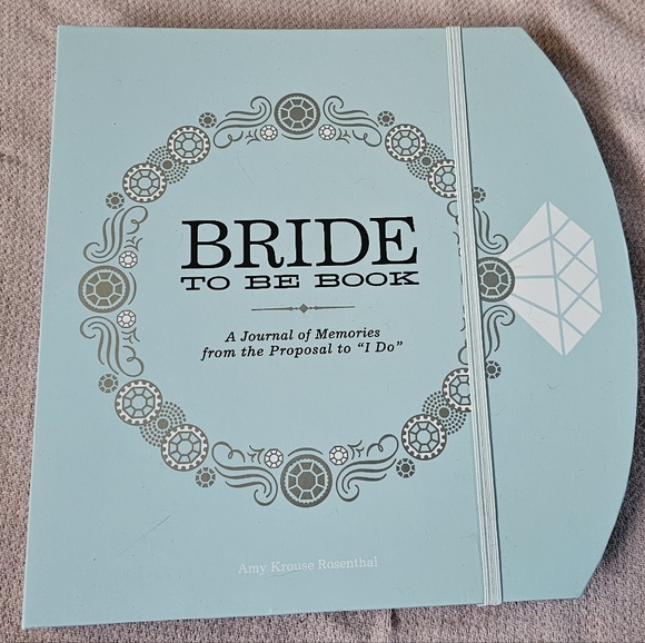 Bride to Be journal - Picture 1 of 5
